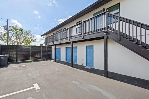Villa ou maison à vendre à Bradenton, Floride: 9 chambres, 286.14 m2 № 2091753 - photo 3