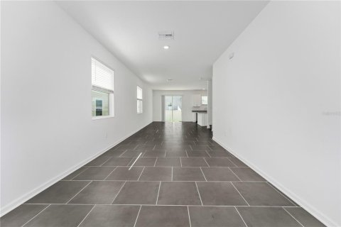 Adosado en venta en Kissimmee, Florida, 3 dormitorios, 171.68 m2 № 1680639 - foto 3