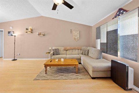 Casa en venta en Spring Hill, Florida, 2 dormitorios, 128.58 m2 № 1900914 - foto 11