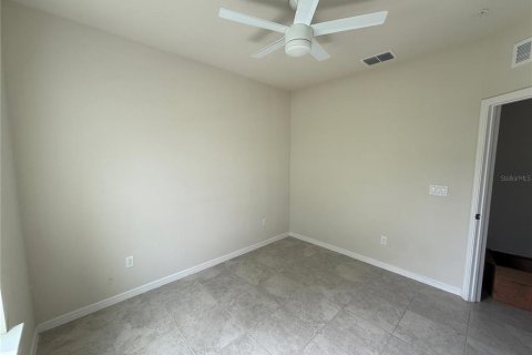 Townhouse in Orlando, Florida 4 bedrooms, 168.06 sq.m. № 2113268 - photo 5