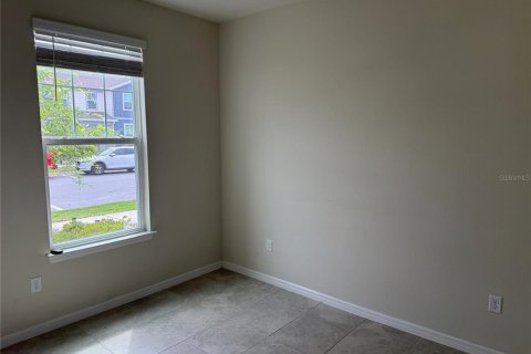 Townhouse in Orlando, Florida 4 bedrooms, 168.06 sq.m. № 2113268 - photo 3
