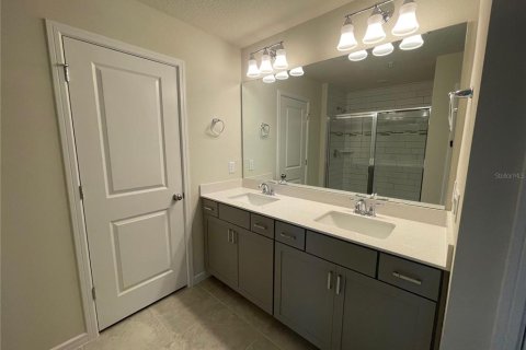 Townhouse in Orlando, Florida 4 bedrooms, 168.06 sq.m. № 2113268 - photo 15