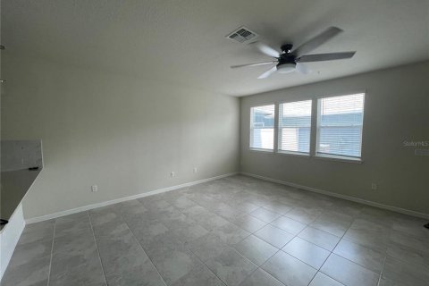 Townhouse in Orlando, Florida 4 bedrooms, 168.06 sq.m. № 2113268 - photo 8