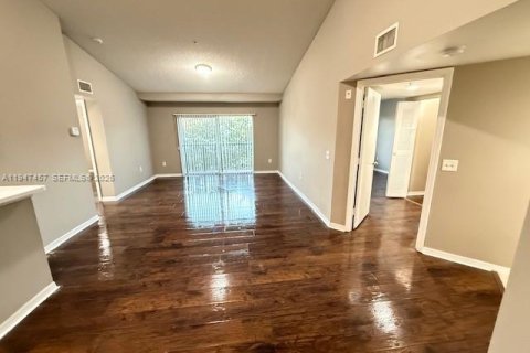 Copropriété à louer à West Palm Beach, Floride: 3 chambres, 109.35 m2 № 2003747 - photo 5