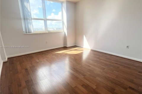 Condo in Aventura, Florida, 2 bedrooms  № 1849309 - photo 23