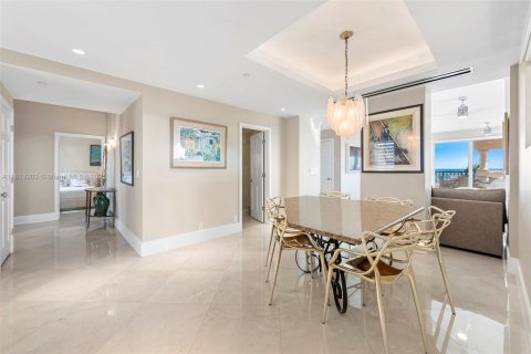 Copropriété à louer à Miami Beach, Floride: 3 chambres, 188.96 m2 № 1960017 - photo 17