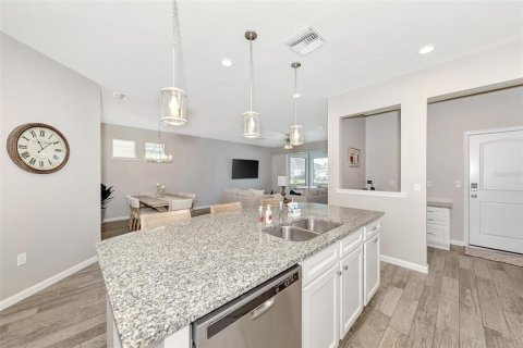Villa ou maison à louer à Lakewood Ranch, Floride: 3 chambres, 182.46 m2 № 2097148 - photo 25