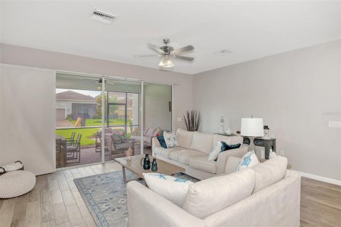 Villa ou maison à louer à Lakewood Ranch, Floride: 3 chambres, 182.46 m2 № 2097148 - photo 12