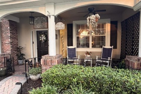 House in Mount Dora, Florida 3 bedrooms, 294.87 sq.m. № 2199405 - photo 3