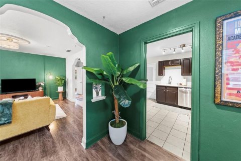 Villa ou maison à vendre à Tampa, Floride: 3 chambres, 94.39 m2 № 2215643 - photo 11