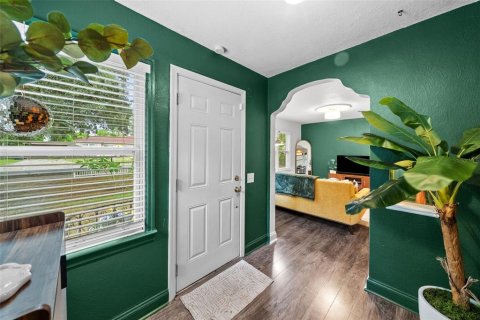 Villa ou maison à vendre à Tampa, Floride: 3 chambres, 94.39 m2 № 2215643 - photo 9