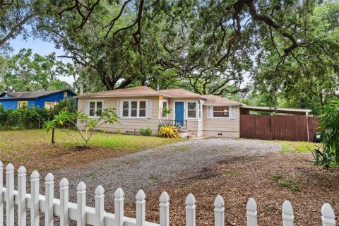 Casa en Tampa, Florida 3 dormitorios, 94.39 m2 № 2215643