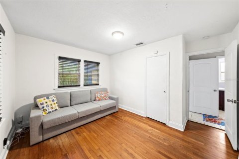 Villa ou maison à vendre à Tampa, Floride: 3 chambres, 94.39 m2 № 2215643 - photo 28
