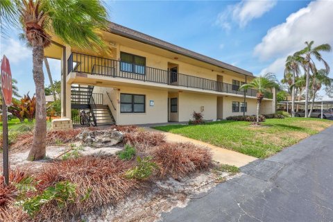 Condominio en venta en Largo, Florida, 2 dormitorios, 97.08 m2 № 1626657 - foto 1