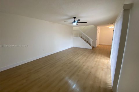 Touwnhouse à vendre à West Palm Beach, Floride: 2 chambres, 114.83 m2 № 1753089 - photo 23