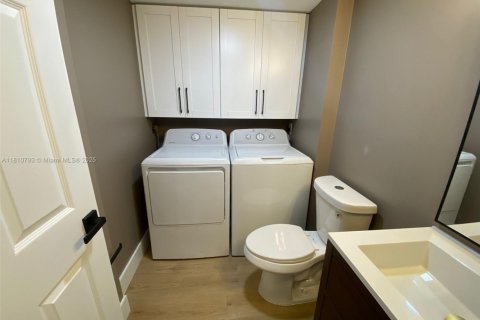 Touwnhouse à vendre à West Palm Beach, Floride: 2 chambres, 114.83 m2 № 1753089 - photo 21