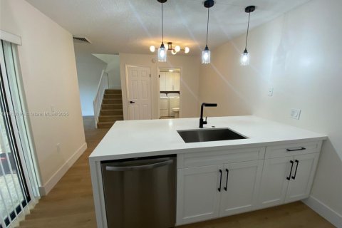 Touwnhouse à vendre à West Palm Beach, Floride: 2 chambres, 114.83 m2 № 1753089 - photo 20