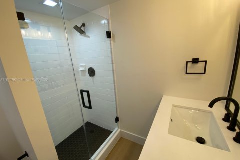 Touwnhouse à vendre à West Palm Beach, Floride: 2 chambres, 114.83 m2 № 1753089 - photo 7