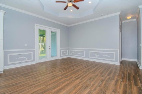 House in Tampa, Florida 4 bedrooms, 182.74 sq.m. № 1887019 - photo 5