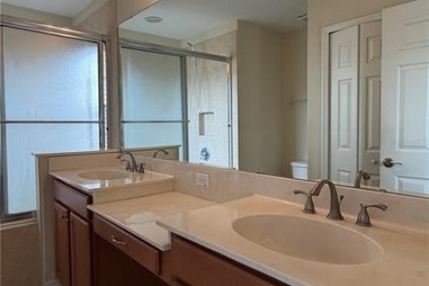 Townhouse in Orlando, Florida 3 bedrooms, 183.02 sq.m. № 2313452 - photo 30