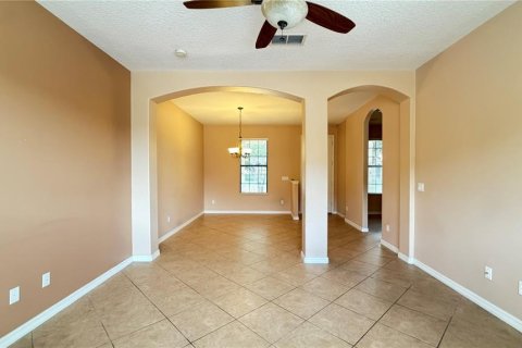 Townhouse in Orlando, Florida 3 bedrooms, 183.02 sq.m. № 2313452 - photo 6