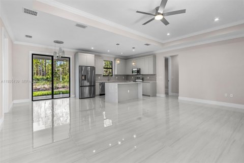 Casa en venta en Naples, Florida, 3 dormitorios, 141.12 m2 № 1983758 - foto 6