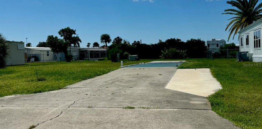 Land in Englewood, Florida № 2164861
