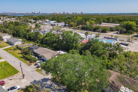 House in Port Orange, Florida 2 bedrooms, 112.6 sq.m. № 1717882 - photo 7