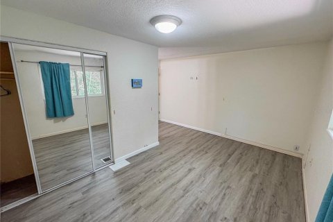 Condo in Gainesville, Florida, 2 bedrooms  № 1637056 - photo 19