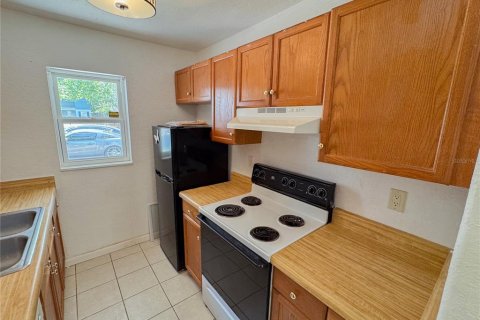 Condo in Gainesville, Florida, 2 bedrooms  № 1637056 - photo 7