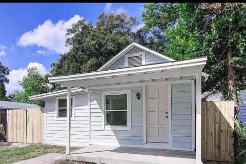 Villa ou maison à vendre à Tampa, Floride: 3 chambres, 96.71 m2 № 2259307 - photo 2