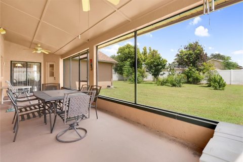 Villa ou maison à vendre à Kissimmee, Floride: 3 chambres, 156.26 m2 № 2431252 - photo 23