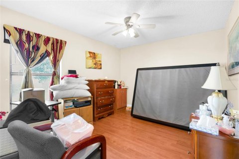 Villa ou maison à vendre à Kissimmee, Floride: 3 chambres, 156.26 m2 № 2431252 - photo 19