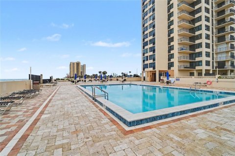 Copropriété à vendre à Daytona Beach Shores, Floride: 2 chambres, 99.59 m2 № 2239753 - photo 25