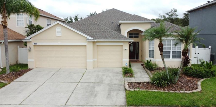 Villa ou maison à Orlando, Floride 4 chambres, 234.39 m2 № 2400091