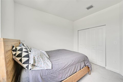 Купить таунхаус в Хомстед, Флорида 3 спальни, 153.1м2, № 2081569 - фото 29