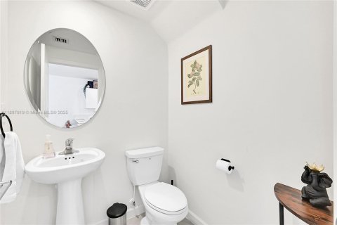 Купить таунхаус в Хомстед, Флорида 3 спальни, 153.1м2, № 2081569 - фото 19