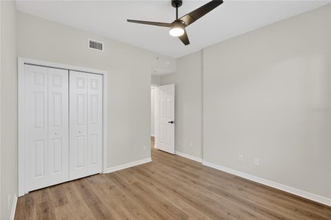 Condo in Bradenton, Florida, 2 bedrooms № 2203614 - photo 28