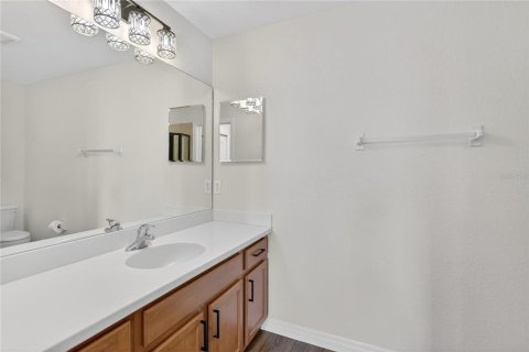 Condo in Bradenton, Florida, 2 bedrooms № 2203614 - photo 29