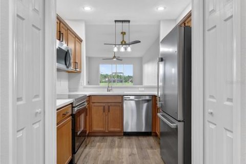 Condo in Bradenton, Florida, 2 bedrooms № 2203614 - photo 15