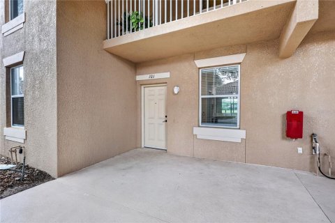 Condo in Bradenton, Florida, 2 bedrooms № 2203614 - photo 4