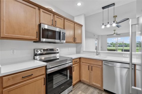 Condo in Bradenton, Florida, 2 bedrooms № 2203614 - photo 20