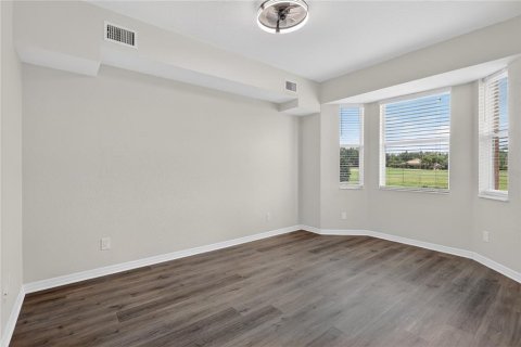 Condo in Bradenton, Florida, 2 bedrooms № 2203614 - photo 22