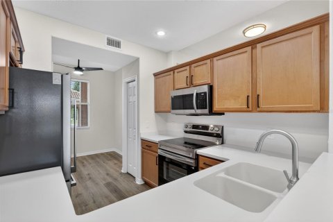 Condo in Bradenton, Florida, 2 bedrooms № 2203614 - photo 19