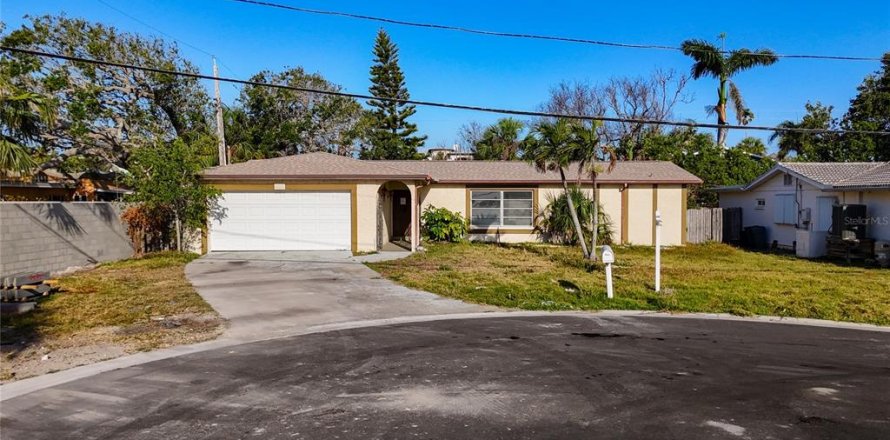 Casa en Belleair Beach, Florida 3 dormitorios, 173.08 m2 № 1657204