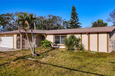 Casa en venta en Belleair Beach, Florida, 3 dormitorios, 173.08 m2 № 1657204 - foto 2