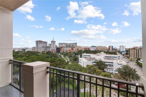 Condominio en venta en Miami, Florida, 2 dormitorios, 113.25 m2 № 1989689 - foto 15