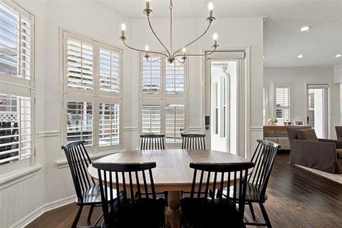 Villa ou maison à vendre à Tampa, Floride: 5 chambres, 267.65 m2 № 2395660 - photo 19