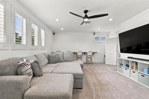 Villa ou maison à vendre à Tampa, Floride: 5 chambres, 267.65 m2 № 2395660 - photo 7