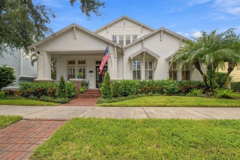Villa ou maison à vendre à Tampa, Floride: 5 chambres, 267.65 m2 № 2395660 - photo 8